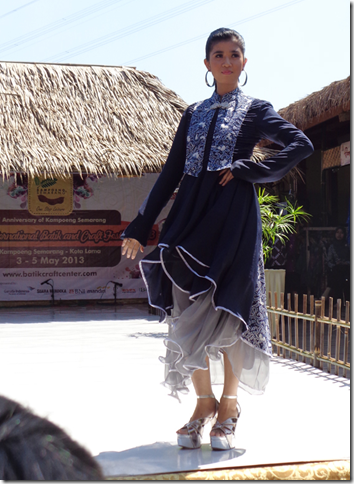 Fashion model for Semarang International Batik Festival 