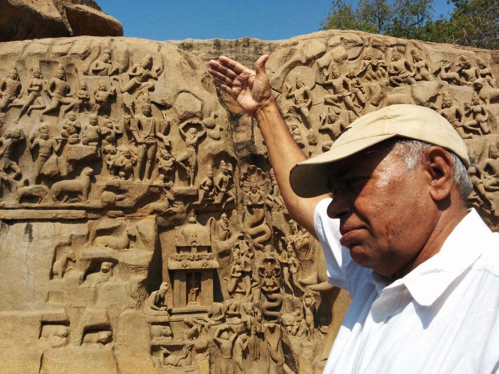 S. Swaminathan giving his learned analysis of the Mamallapuram sculptures.