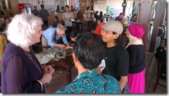 Liz Williamson talking wtih local batik artists